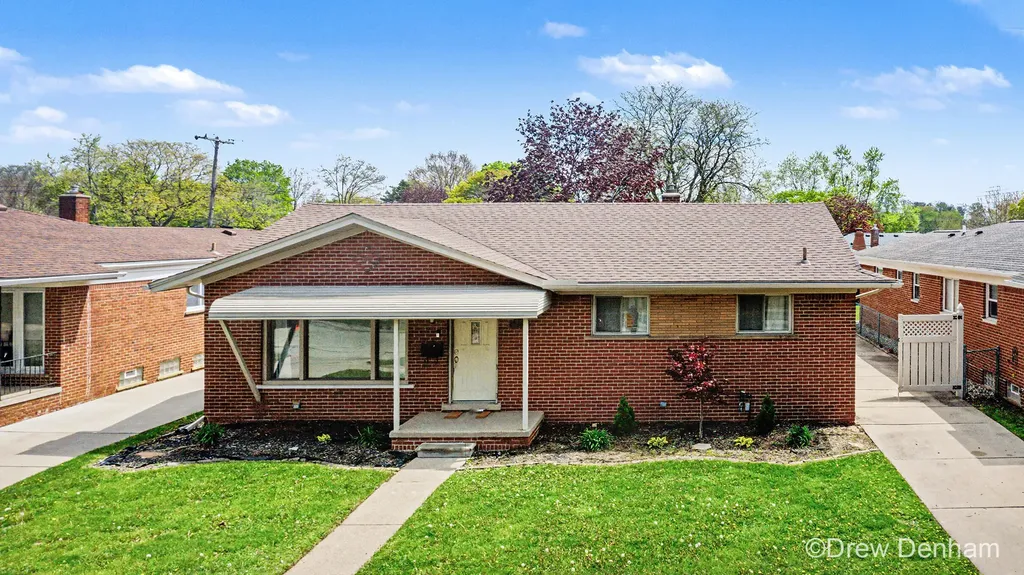 1797 Newman Drive Trenton City MI 48183