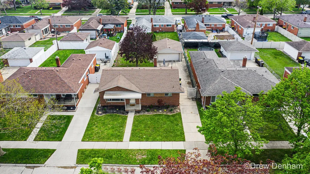 1797 Newman Drive Trenton City MI 48183