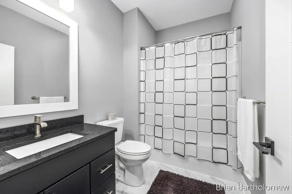 2930 Isle Water Drive Plainfield Charter Township MI 49306