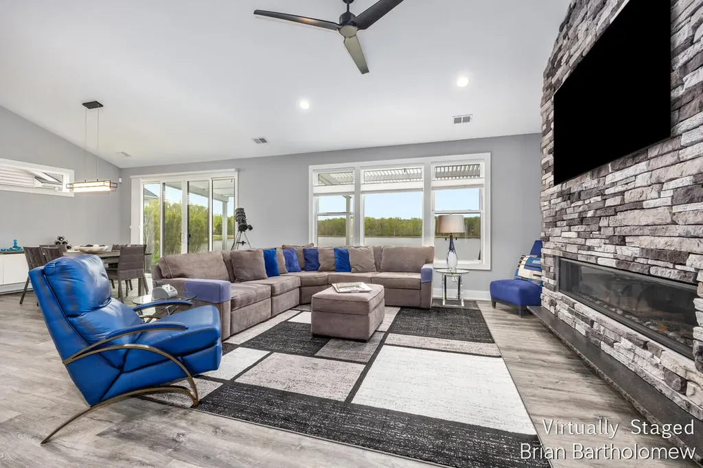 2930 Isle Water Drive Plainfield Charter Township MI 49306