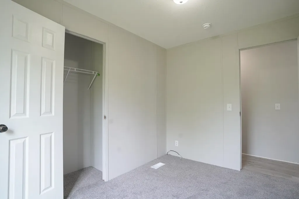 1906 Hawk Drive Kalamazoo City MI 49008