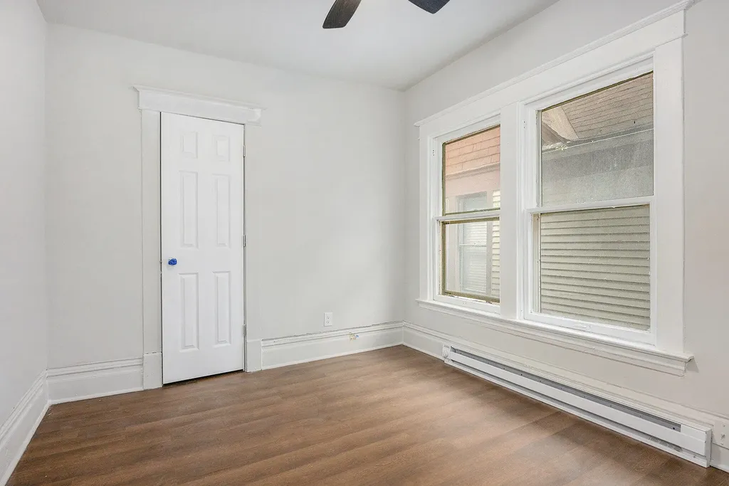 415 W Walnut Street Kalamazoo City MI 49007