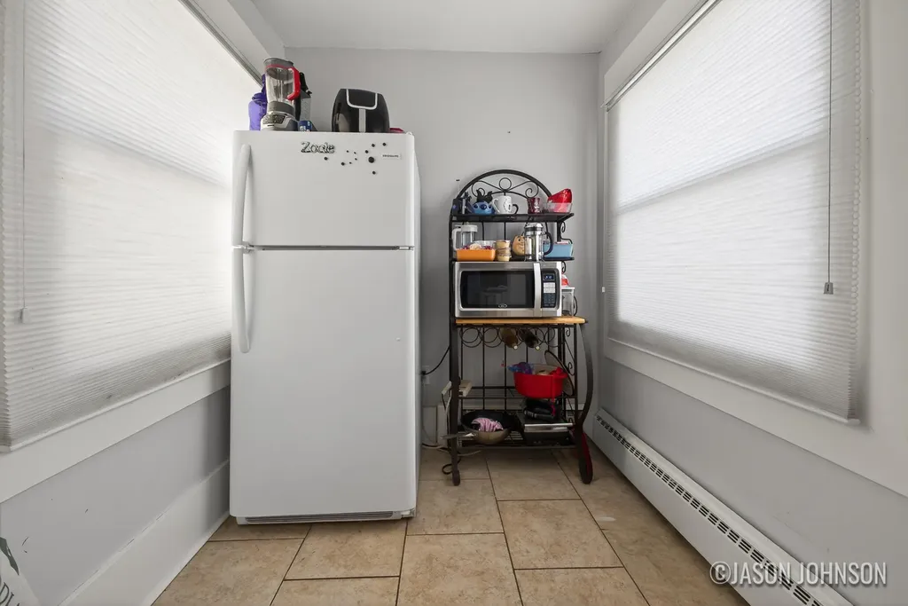 312 Sweet Street NE Grand Rapids City MI 49505