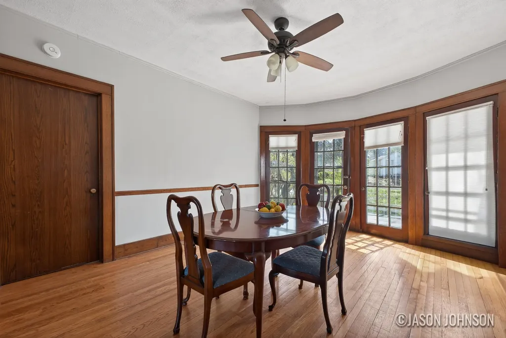 312 Sweet Street NE Grand Rapids City MI 49505