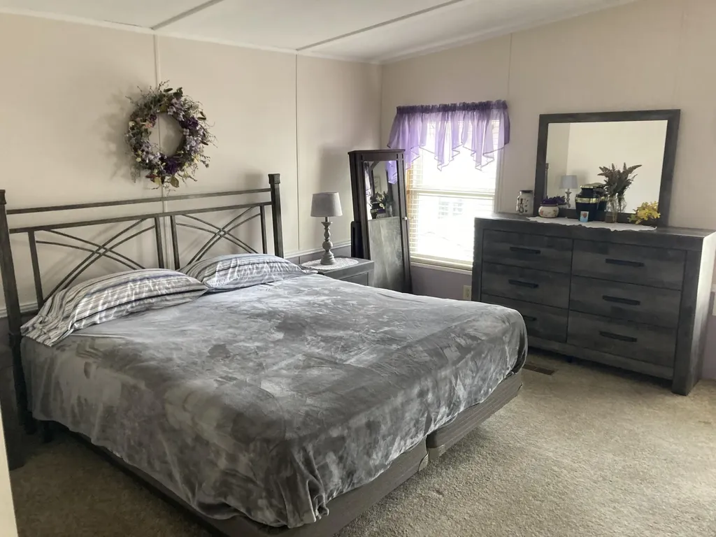 3685 Sugar Loaf Street NW Walker City MI 49544