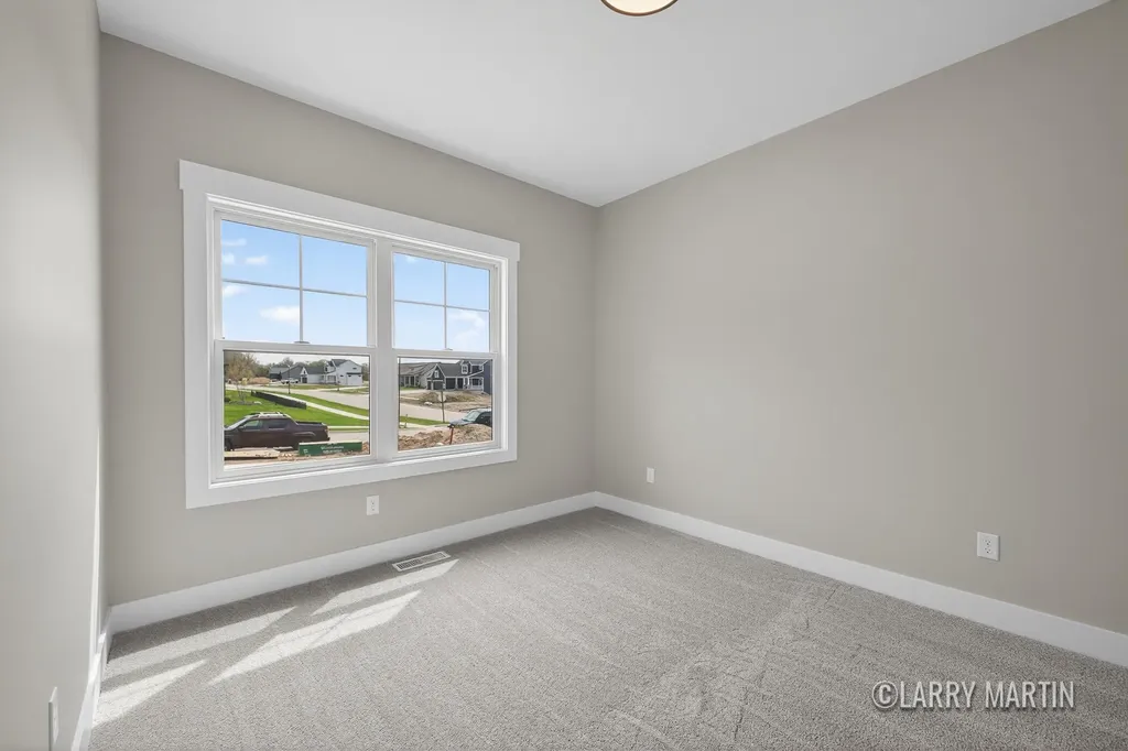 1845 Stratford Lane NW Walker City MI 49534