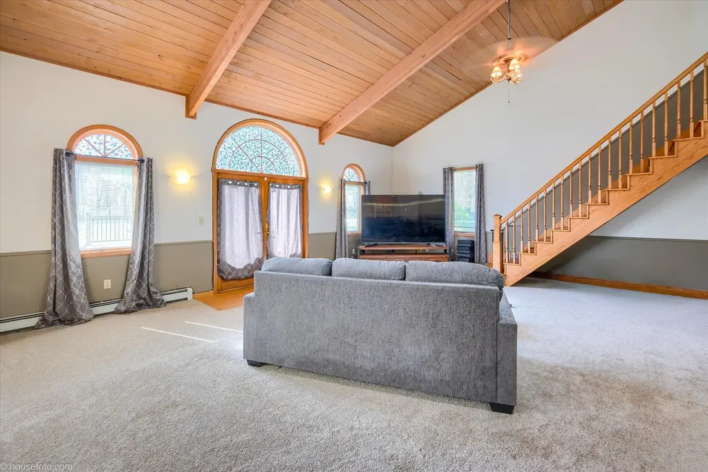 6453 Johnson Road Flushing Charter Township MI 48433