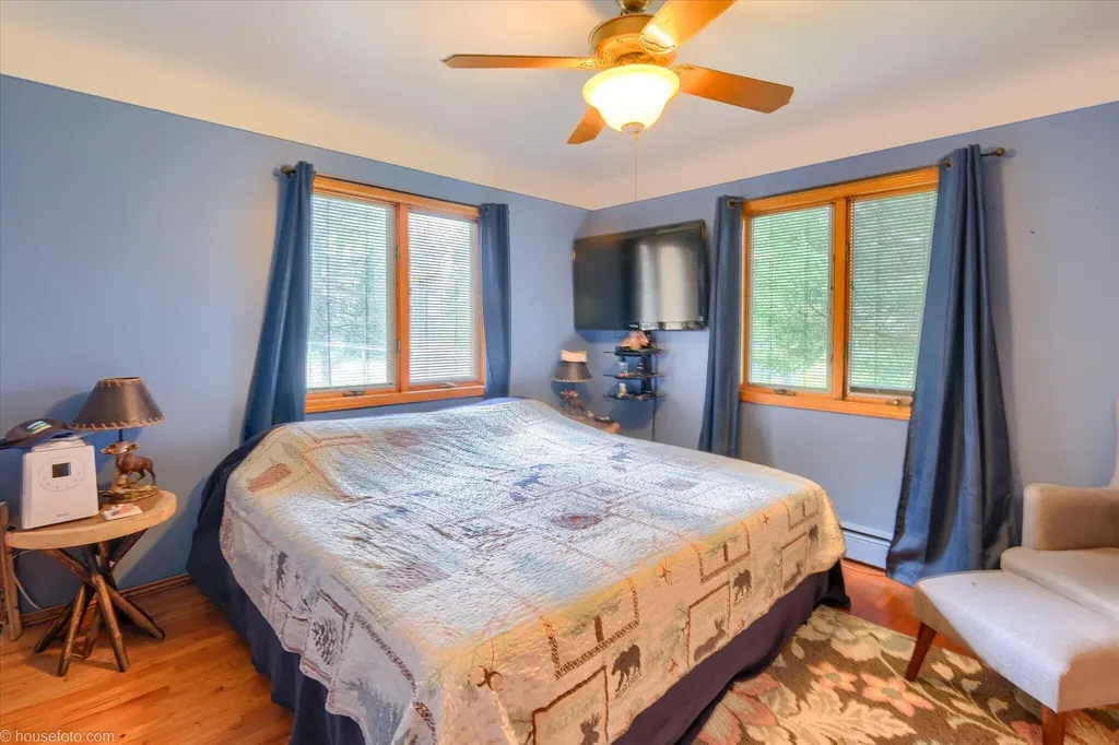 6453 Johnson Road Flushing Charter Township MI 48433