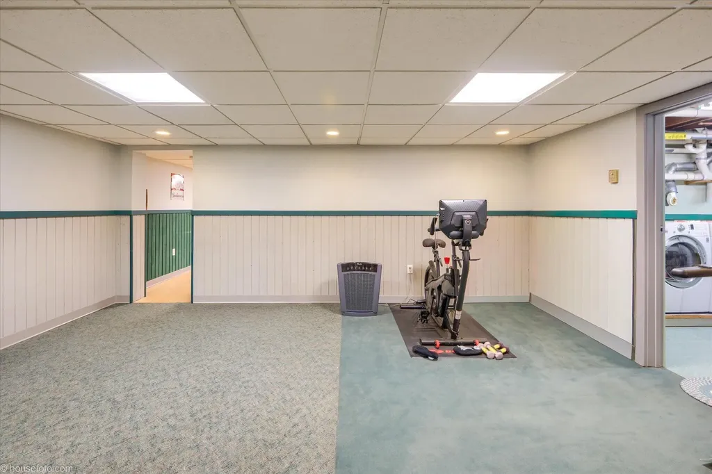 6453 Johnson Road Flushing Charter Township MI 48433