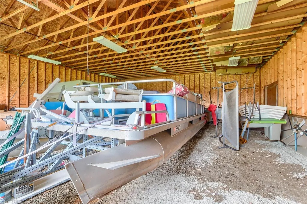 6453 Johnson Road Flushing Charter Township MI 48433