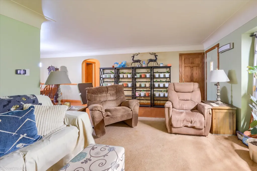 6453 Johnson Road Flushing Charter Township MI 48433