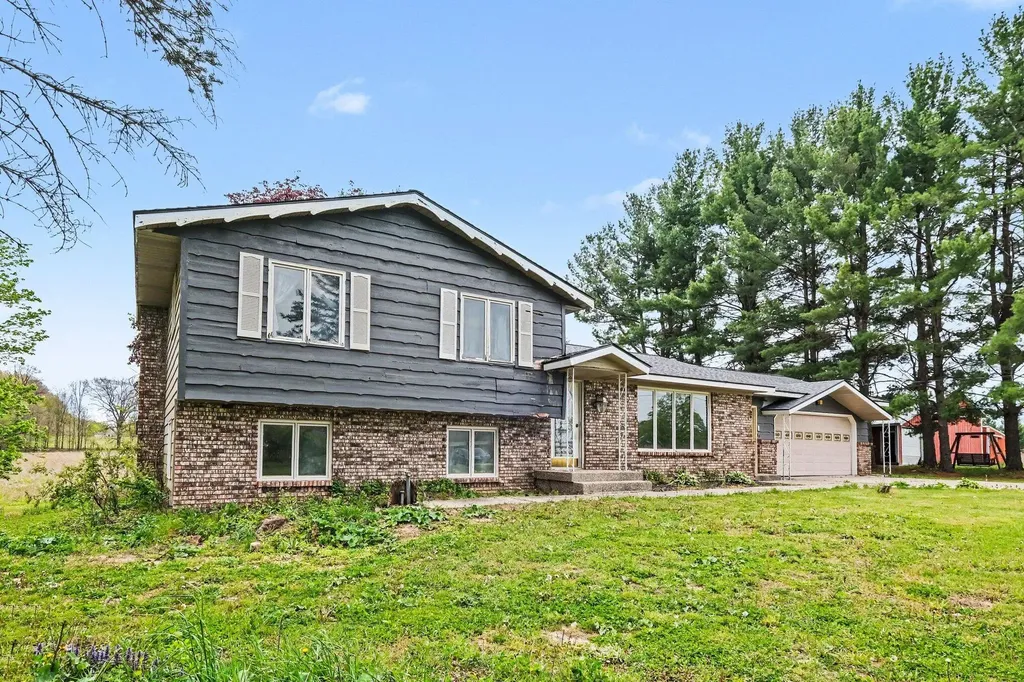 11400 Tefft Avenue NE Courtland Township MI 49341