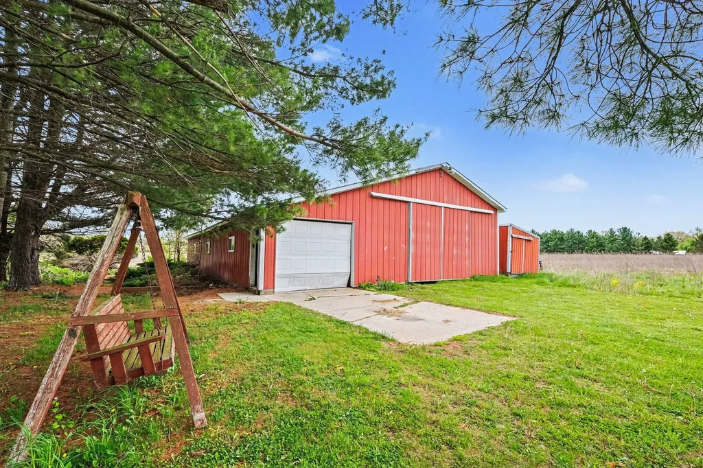 11400 Tefft Avenue NE Courtland Township MI 49341