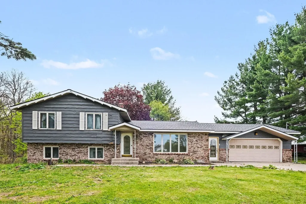 11400 Tefft Avenue NE Courtland Township MI 49341