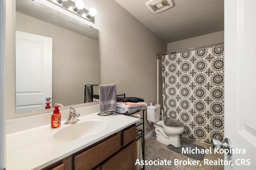 152 Foxtail Drive Ionia City MI 48846