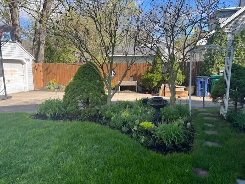 2663 Wyoming Avenue SW Wyoming City MI 49519