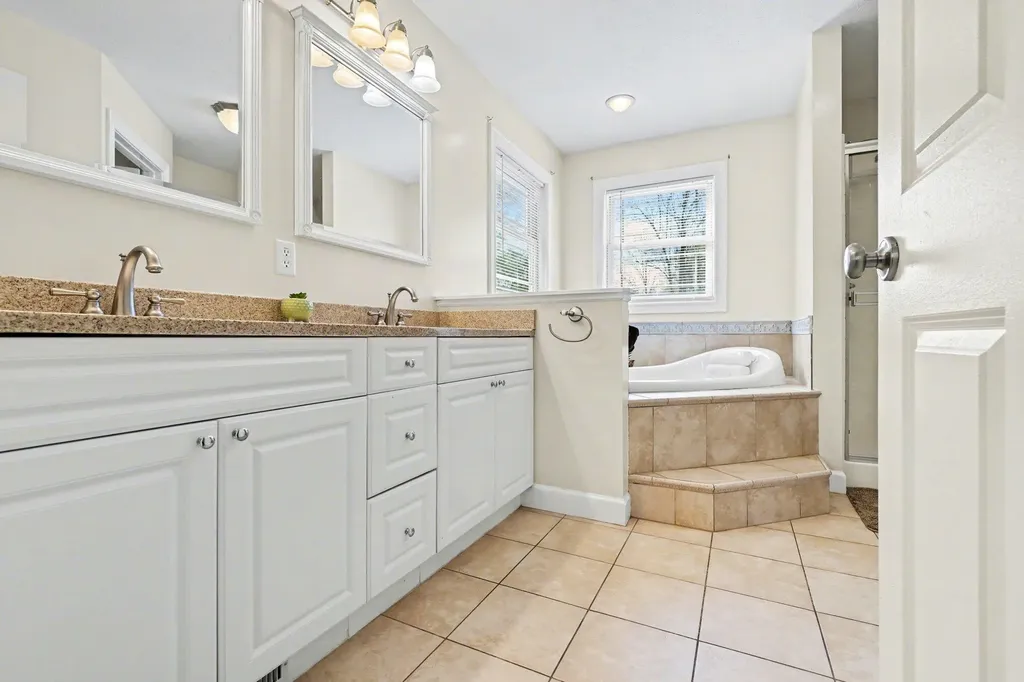 2516 Vanhorn Court Allegan Township MI 49010