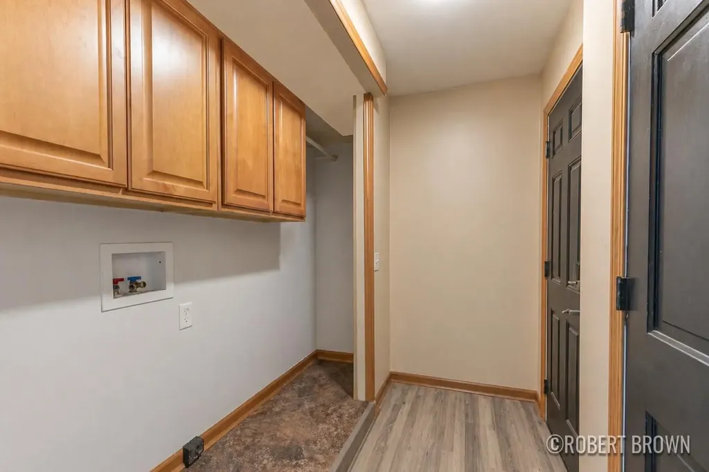 2074 Wolfboro Drive SE Kentwood City MI 49508