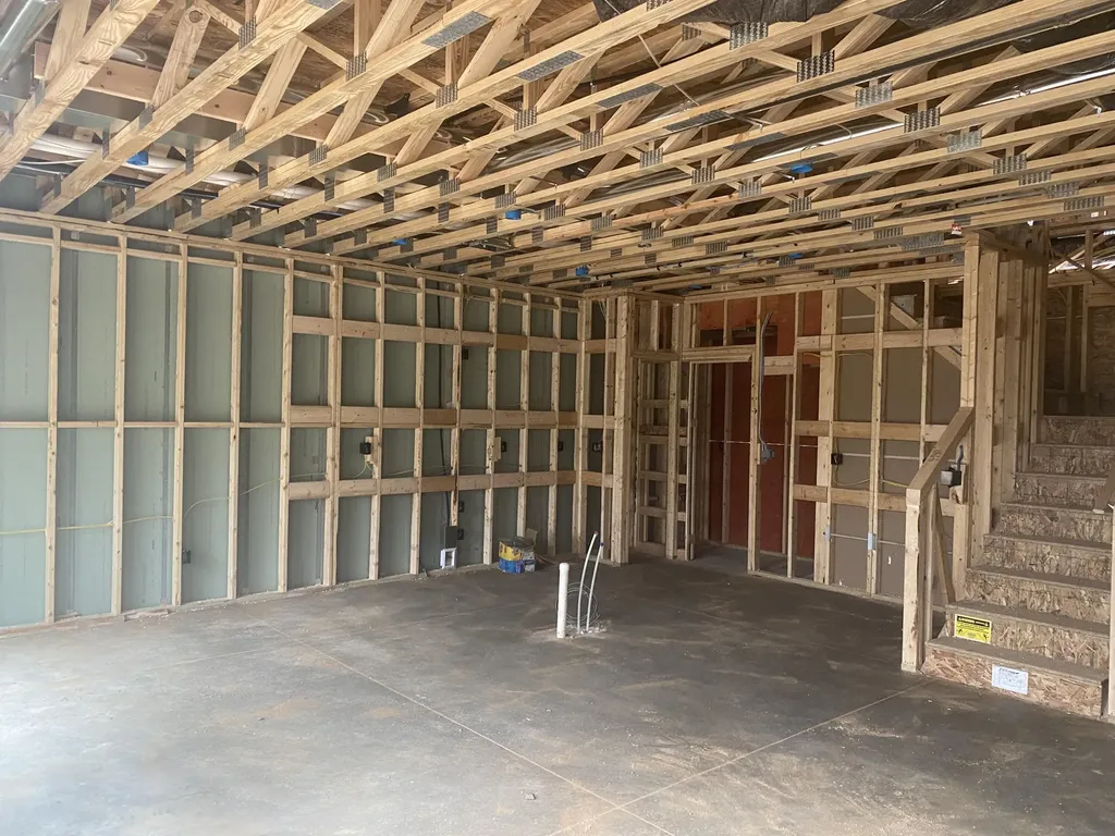 4864 Hidden River Avenue SW Wyoming City MI 49418