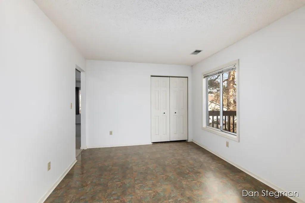 3116 Windcrest Court NE Grand Rapids Charter Township MI 49525