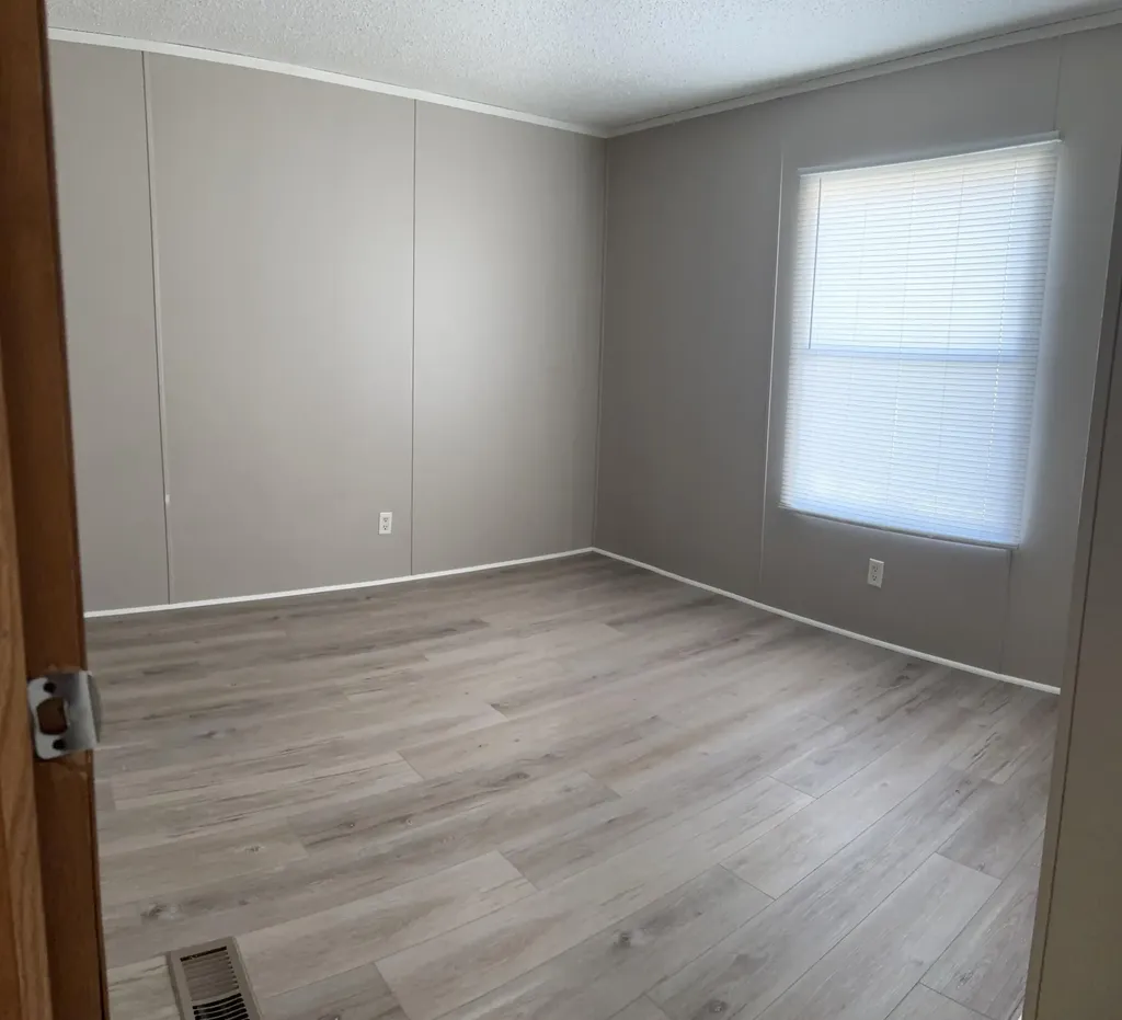 2658 Kitchener Street SW Wyoming City MI 49519