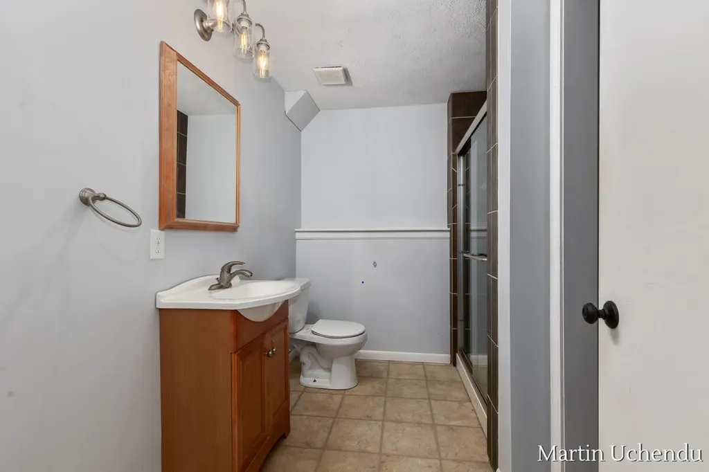 4359 W Grand Boulevard NW Walker City MI 49534