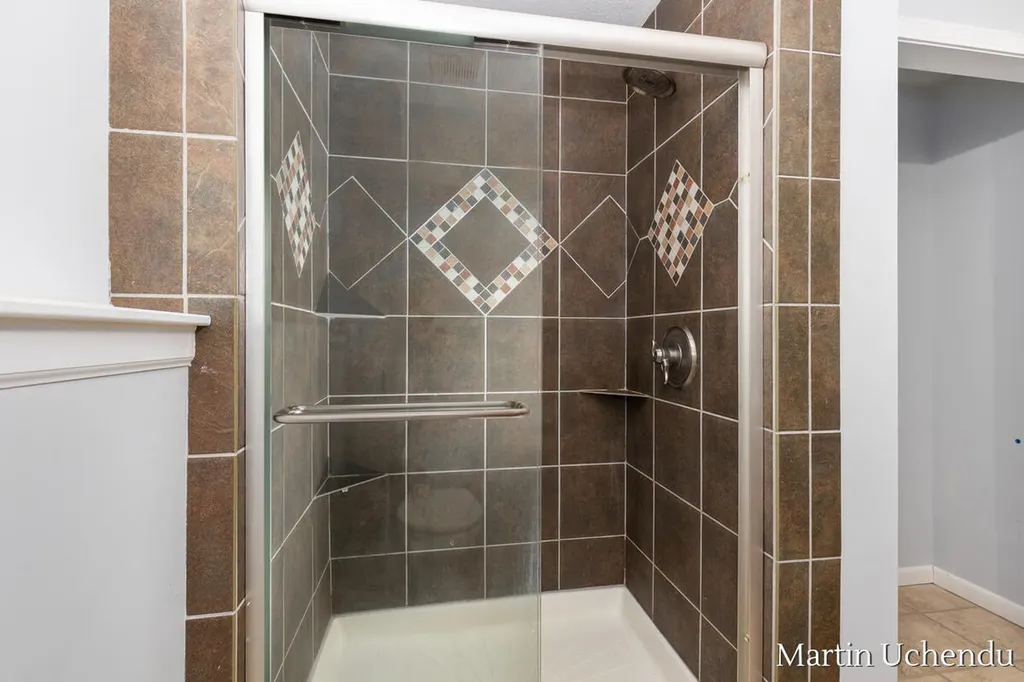 4359 W Grand Boulevard NW Walker City MI 49534