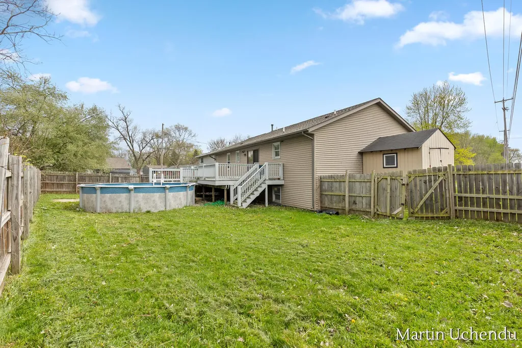 4359 W Grand Boulevard NW Walker City MI 49534