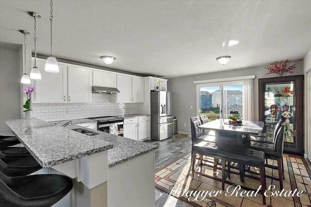 5764 Kiverton Ridge Drive SE Kentwood City MI 49508