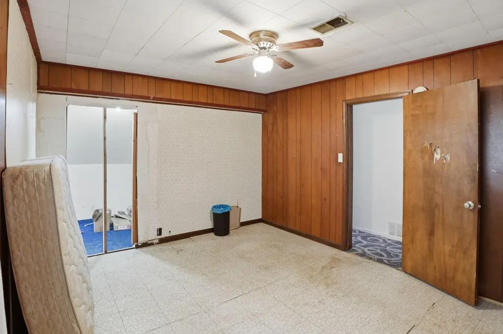 1928 S 35th Street Comstock Charter Township MI 49053