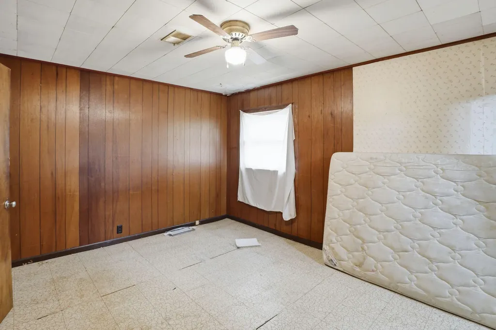 1928 S 35th Street Comstock Charter Township MI 49053