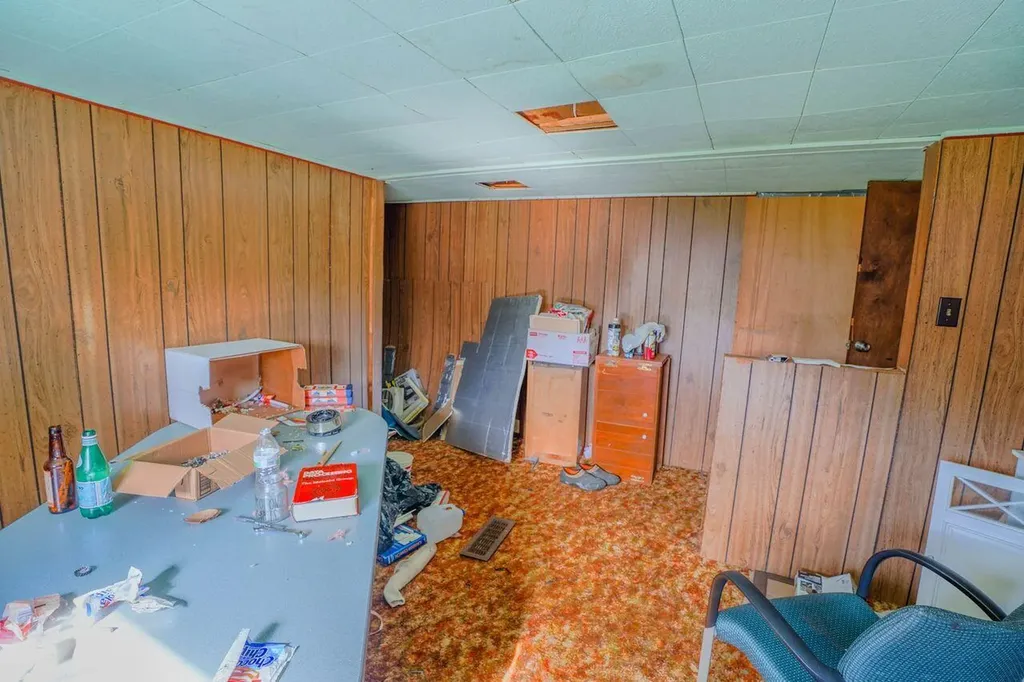 1928 S 35th Street Comstock Charter Township MI 49053