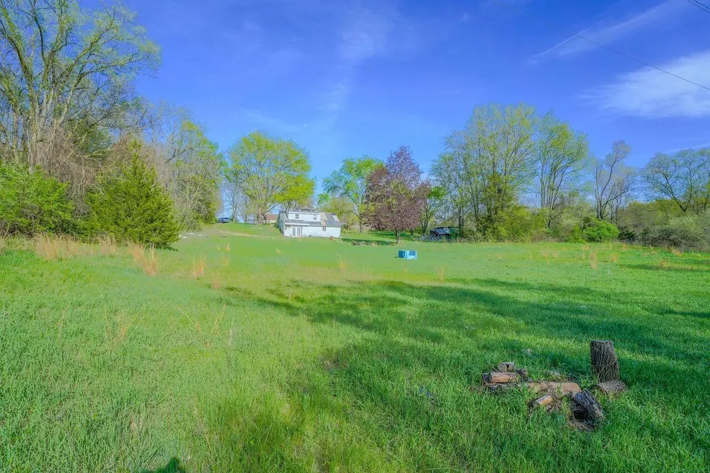1928 S 35th Street Comstock Charter Township MI 49053