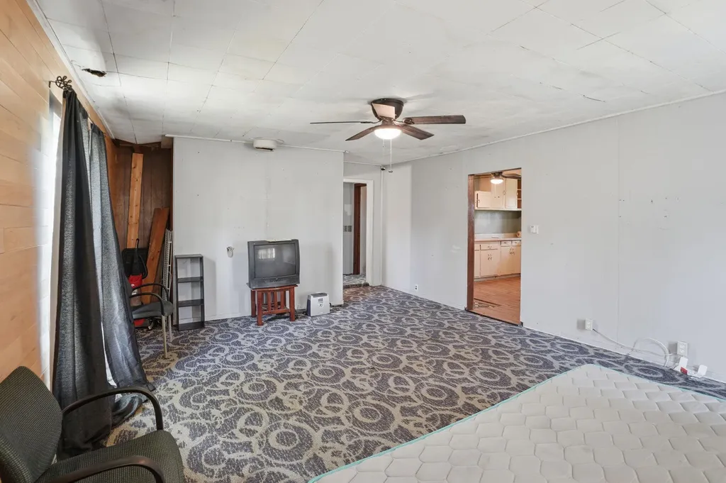 1928 S 35th Street Comstock Charter Township MI 49053