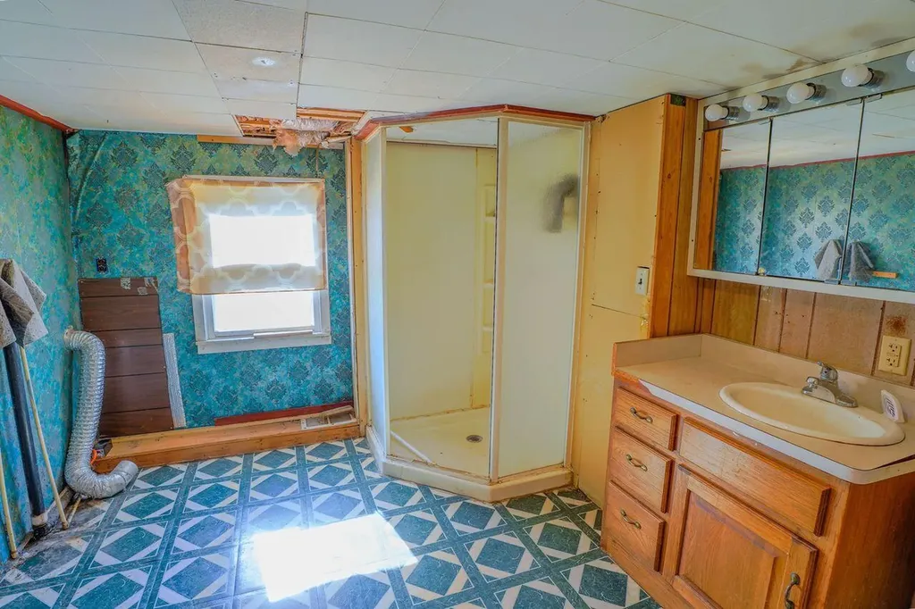 1928 S 35th Street Comstock Charter Township MI 49053