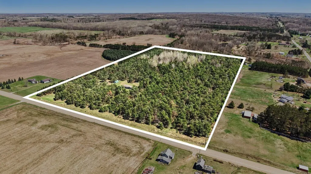 20240 10th Avenue Fork Township MI 49305