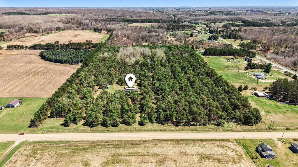 20240 10th Avenue Fork Township MI 49305