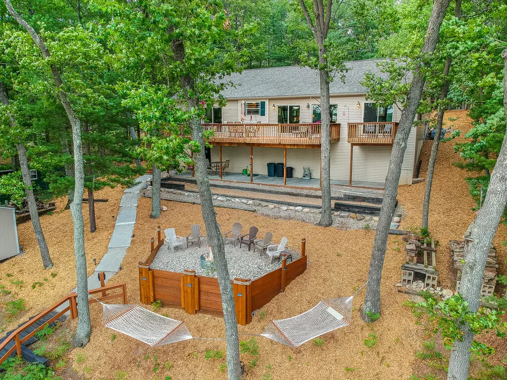 8833 W Velt Avenue Lake Township MI 49304