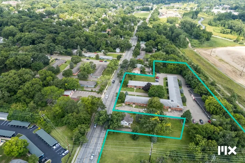 2907 S Burdick Street Kalamazoo City MI 49001