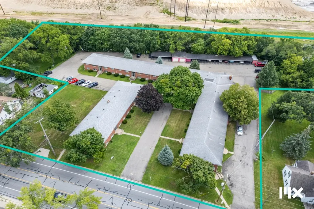 2907 S Burdick Street Kalamazoo City MI 49001