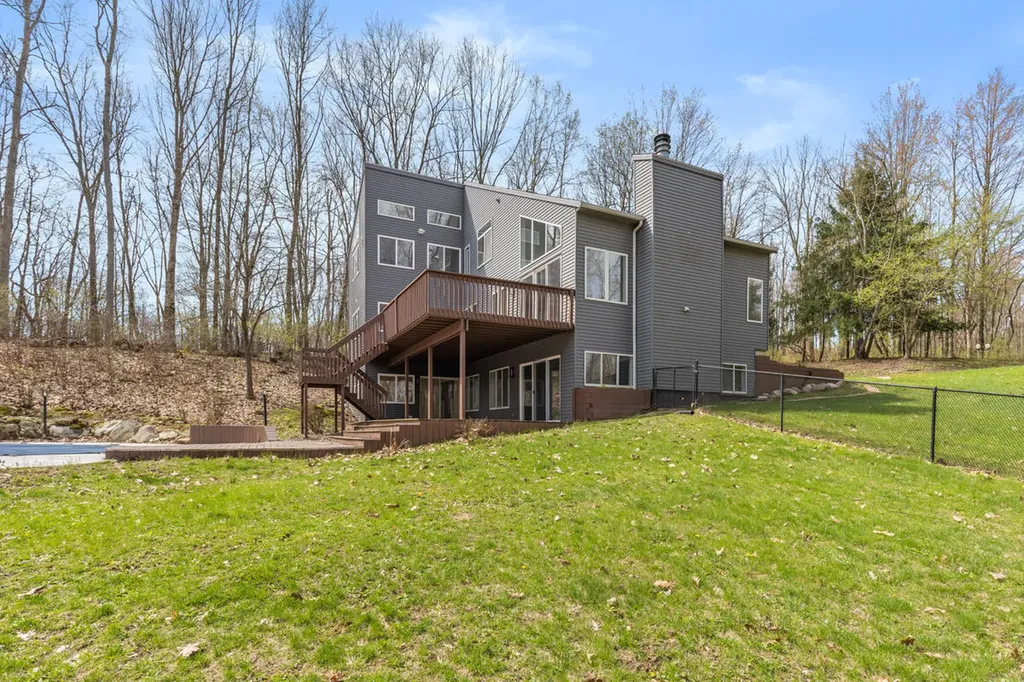 7721 Sun Quest Ridge Drive NE Ada Township MI 49301