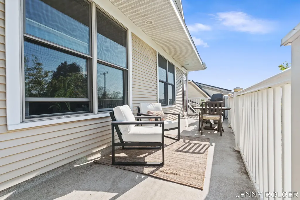 800 Livingston Avenue NE Grand Rapids City MI 49503