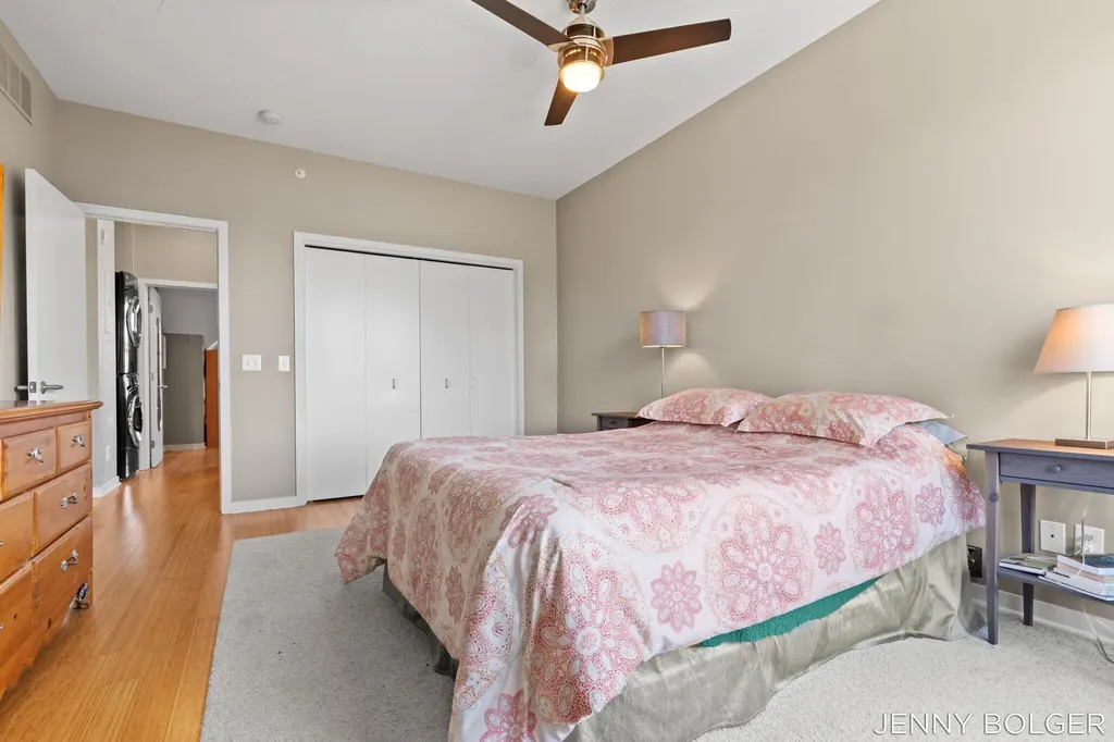 800 Livingston Avenue NE Grand Rapids City MI 49503