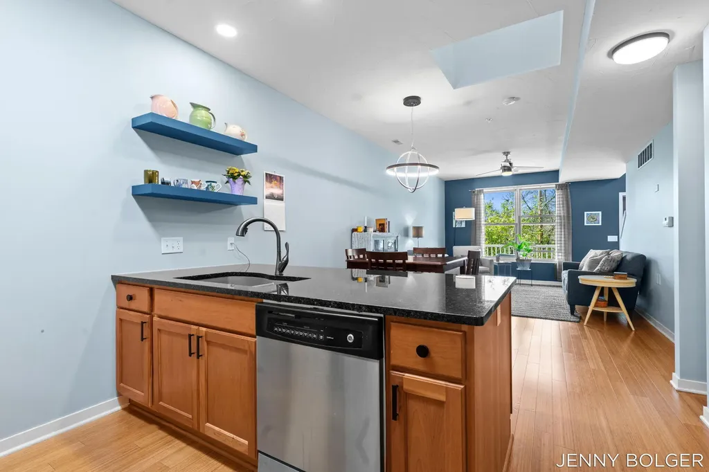 800 Livingston Avenue NE Grand Rapids City MI 49503