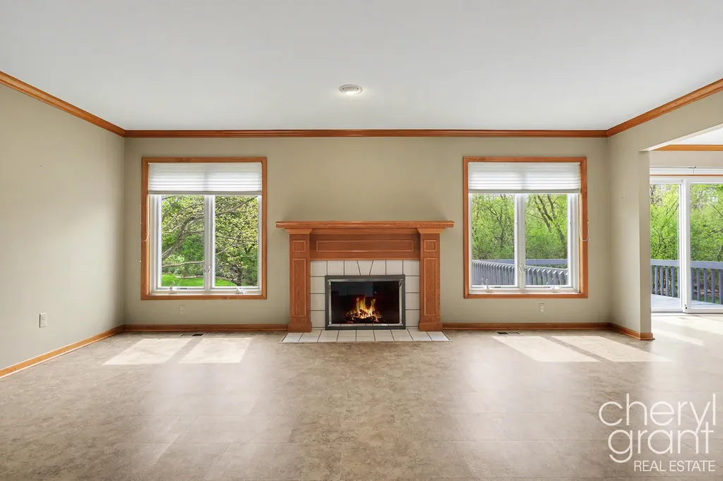 2314 Midvale Street NE Grand Rapids City MI 49505