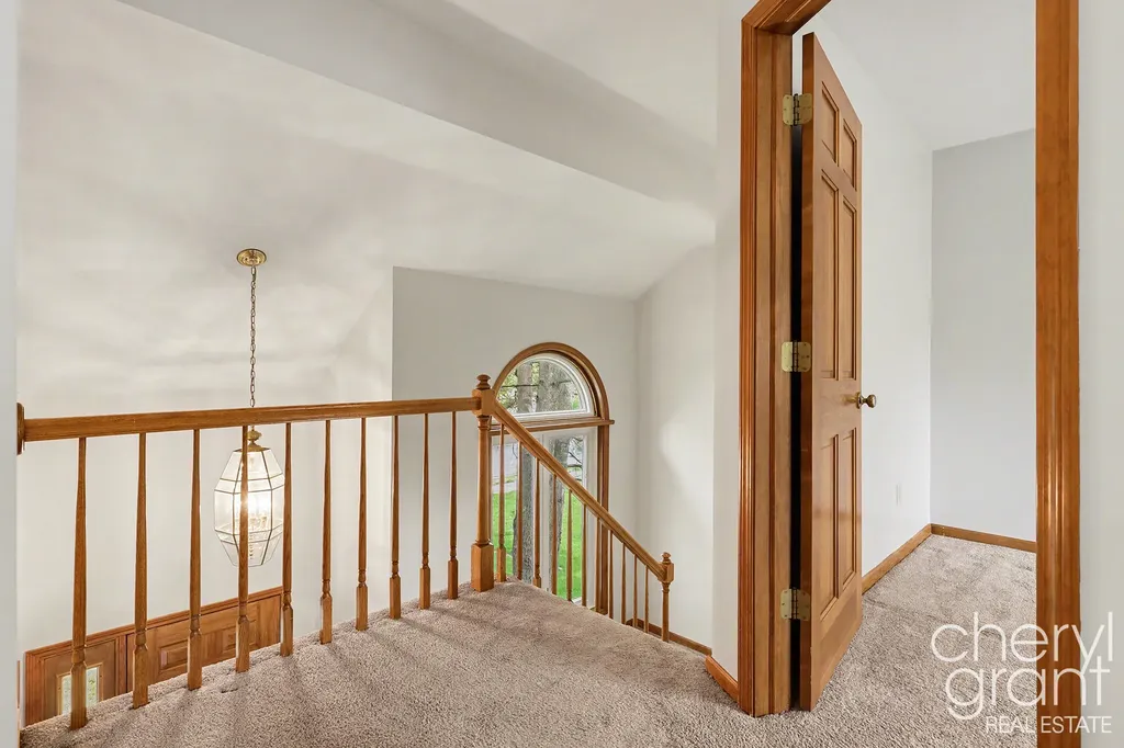 2314 Midvale Street NE Grand Rapids City MI 49505