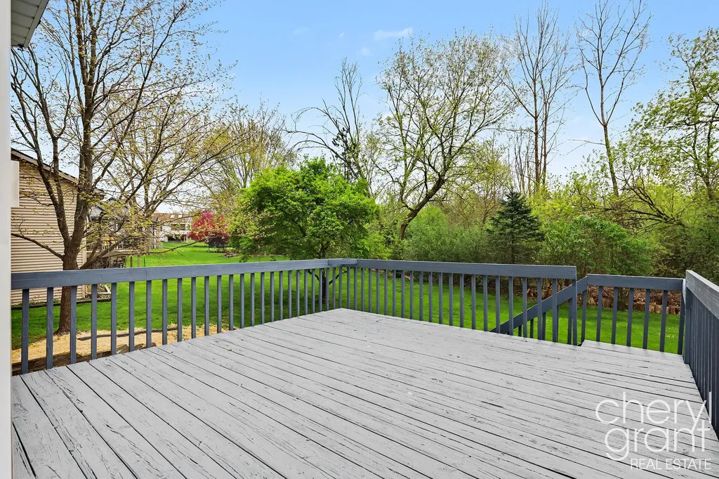 2314 Midvale Street NE Grand Rapids City MI 49505