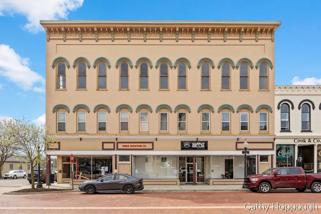 405 W Main Street Ionia City MI 48846