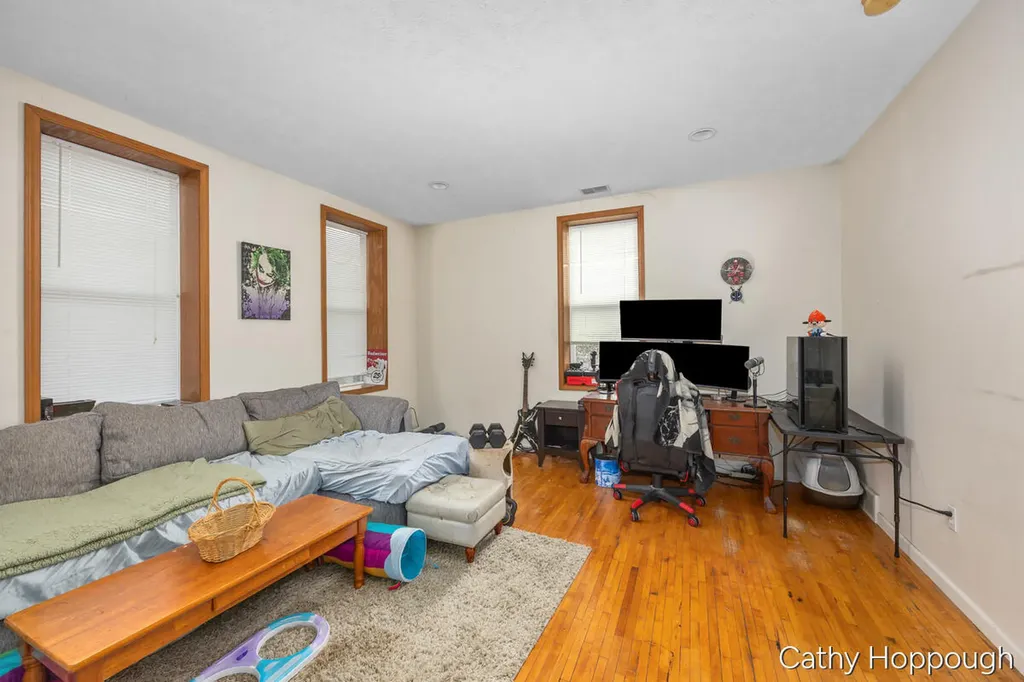 405 W Main Street Ionia City MI 48846