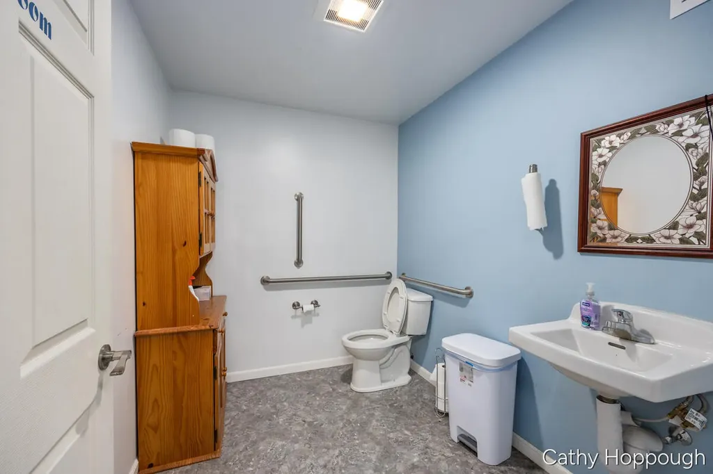 405 W Main Street Ionia City MI 48846